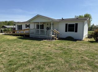 1247 Myrtle Rd, Bradyville, TN 37026