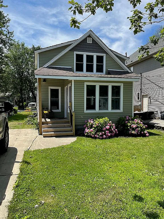 37901 Sunnybrook St photo 1