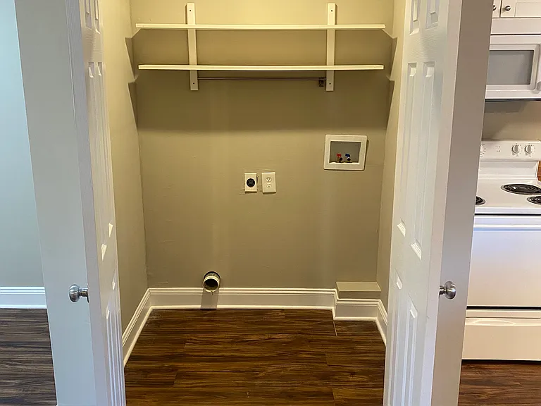 1435 Fernwood Glendale Rd #B — Photo 12