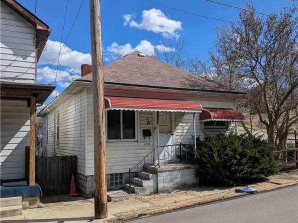 1733 Evans Ave, McKeesport, PA 15132