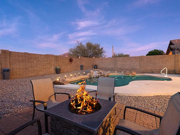 3rd image of 6547 S FOOTHILLS Drive