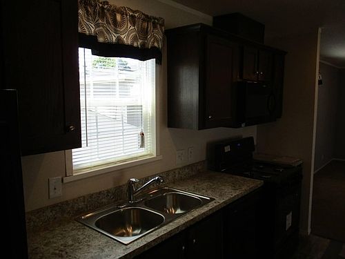 3rd image of 17 Marlene Ct