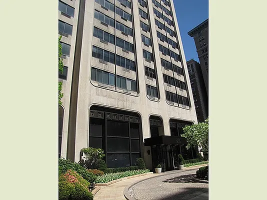 Sold by Stribling | media 9