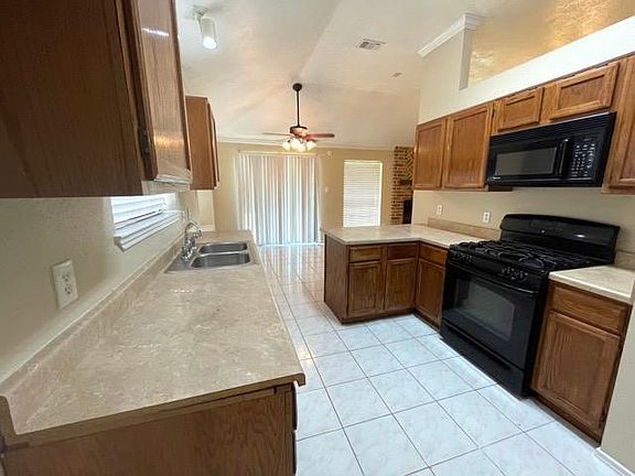 Large Kitchen