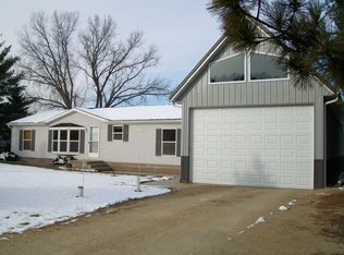 W5510 Oxbow Trl, Princeton, WI 54968