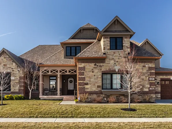 4287 Prairie Falcon Dr, Zionsville, IN 46077