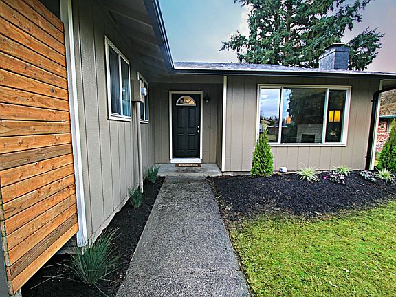3rd image of 218 163rd Street Ct E