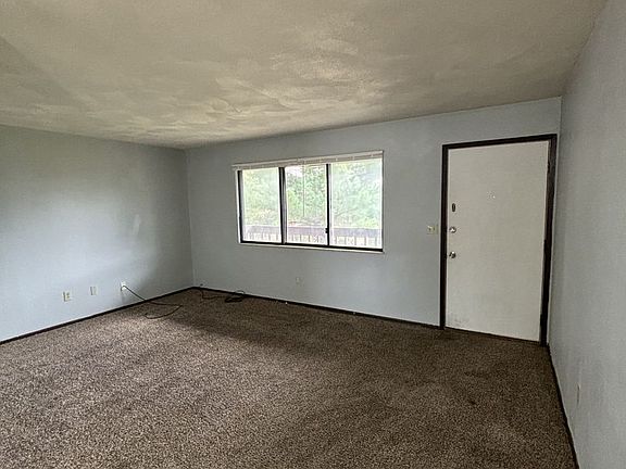 4th image of 5904 Gateway Industrial Dr APT 7