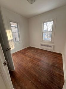 (Undisclosed Address), Far Rockaway, NY, 11691