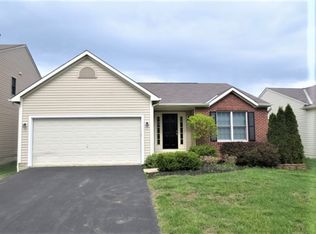 1971 Winding Hollow Dr, Grove City, OH 43123