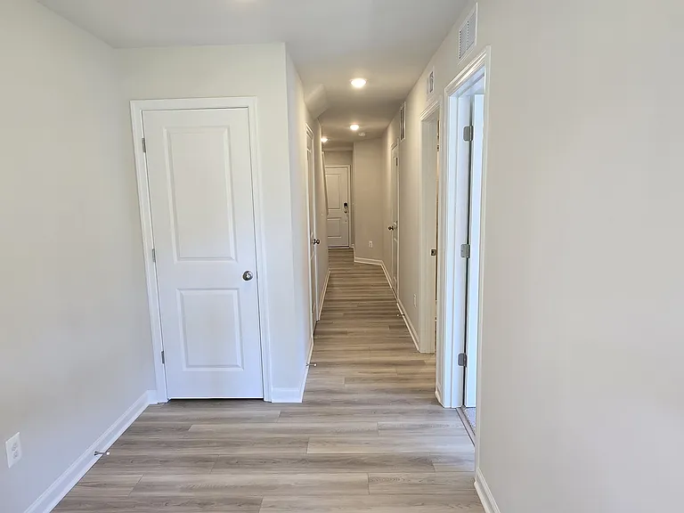 16001 Abelson Way — Photo 6