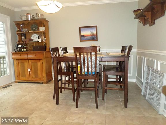 4th image of 506 Francis Nicholson Way