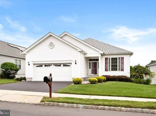 6 Foster Rd, Pennington, NJ 08534