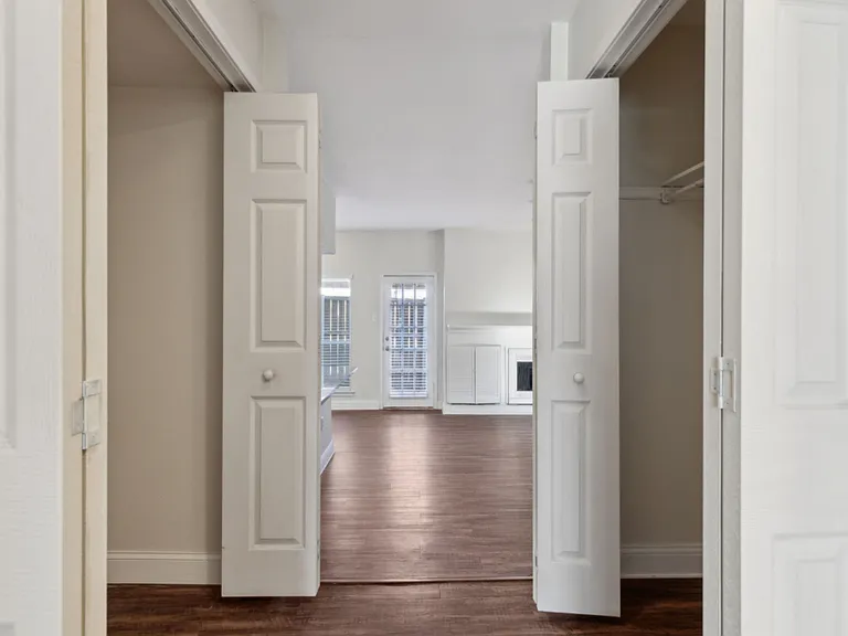 5750 Phoenix Dr #51 — Photo 8
