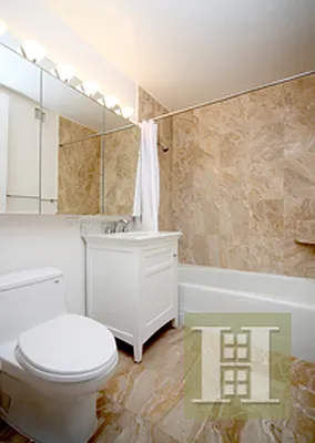 Rented by Halstead Real Estate | media 6