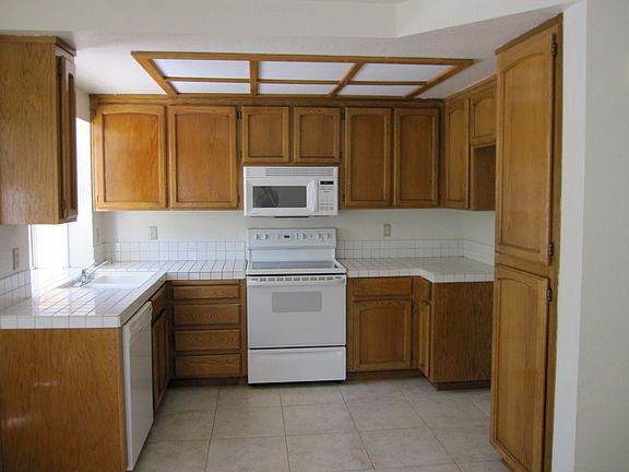 White Tiles on the counter