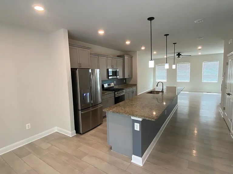 23861 Myrtle Glen Way — Photo 3