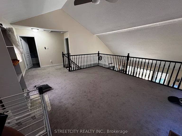 464 Commissioners Rd W #24 — Photo 12