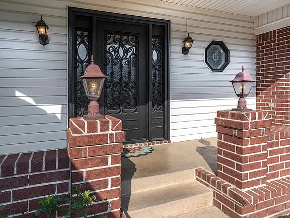 4th image of 473 Cupit St