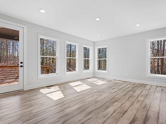 2nd image of 649 Canterbury Rd