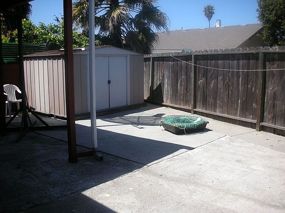 easy maintance back yard