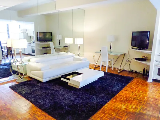 Rented by Keller Williams NYC | media 25