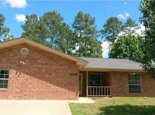 820 Scarlet Oak St, Nacogdoches, TX 75964