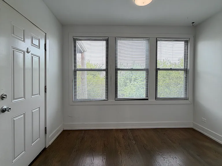 2020 N Spaulding Ave #3 — Photo 20