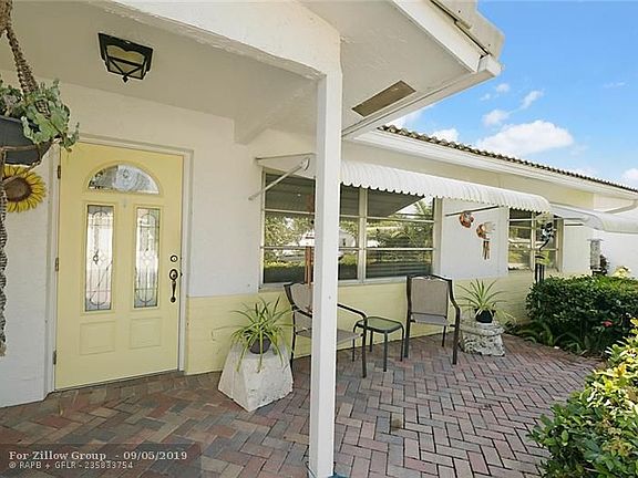 2nd image of 14330 Altocedro Dr