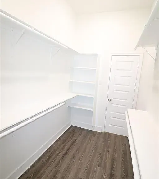 5335 Myrtlewood St — Photo 23
