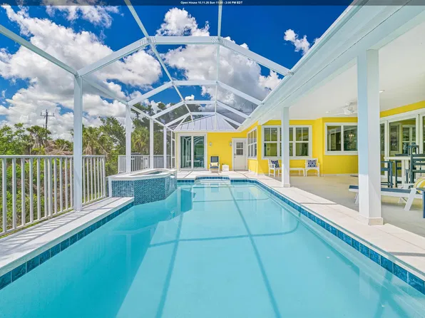 335 Cowry Ct, Sanibel, FL 33957