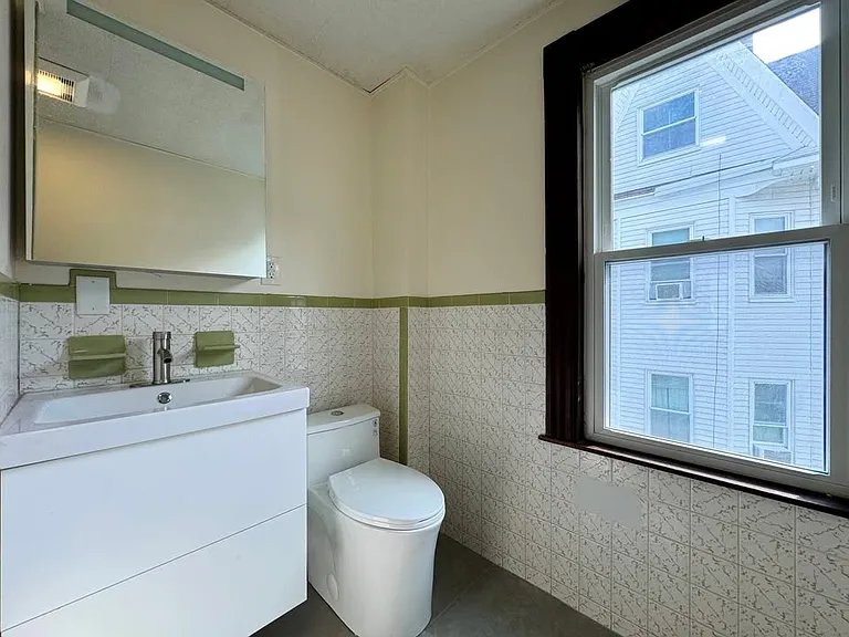 41 Fairview Ter #2 — Photo 16