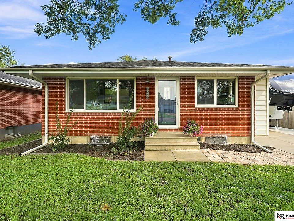 1st image of 6910 Kearney Ave