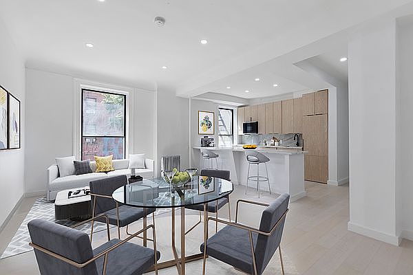 1st image of 245 E 10th St #4