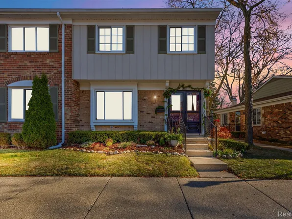 4952 Coventry Rd #315, Royal Oak, MI 48073