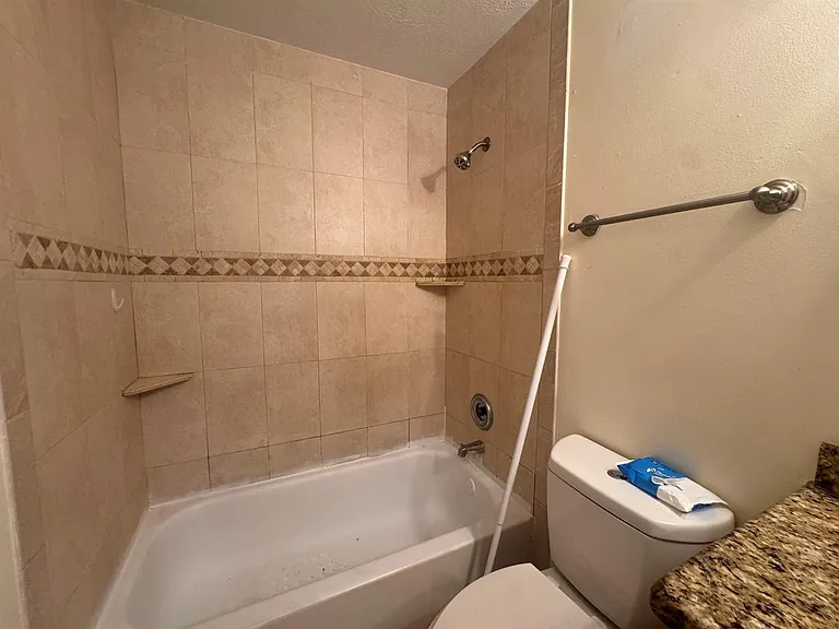 3409 NW 44th St #205 — Photo 7