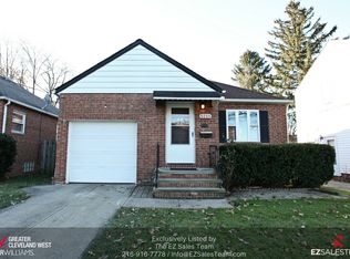 5215 Redfern Rd, Parma, OH 44134