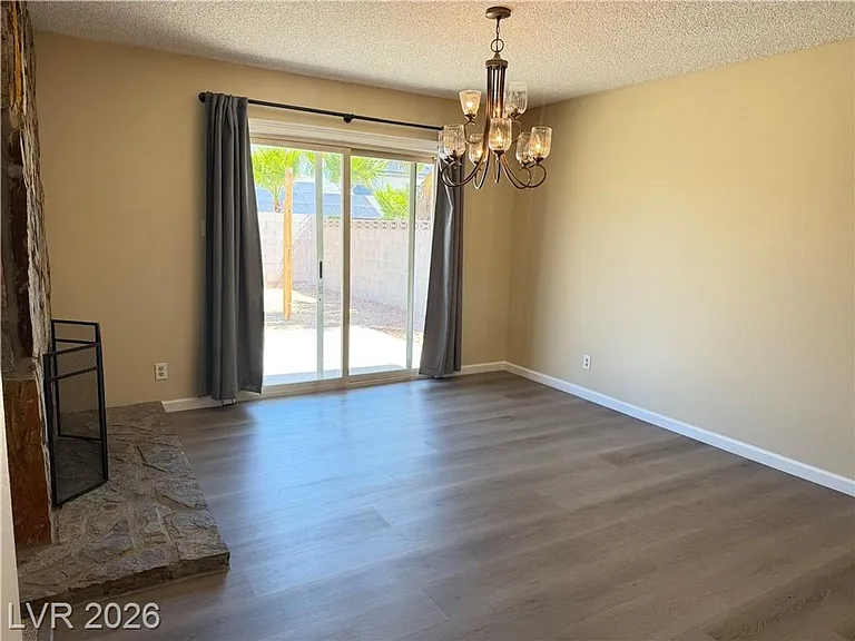 7916 Ducharme Ave — Photo 10