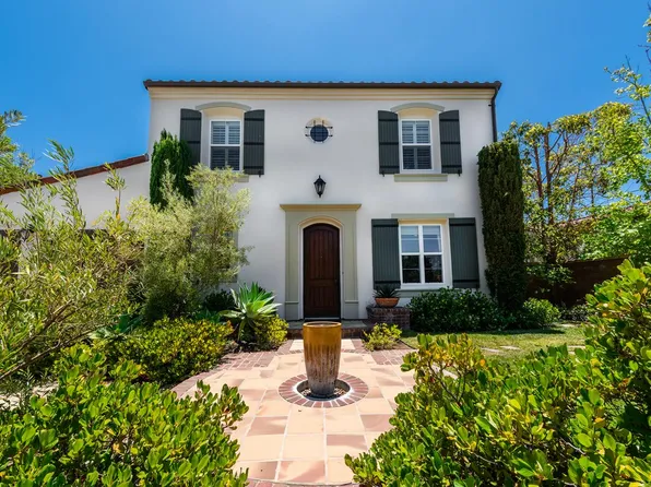 30 Trumpet Vine, Irvine, CA 92603