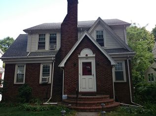 299 Russett Rd, Brookline, MA 02467