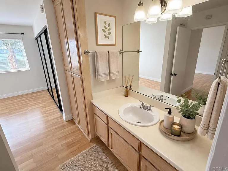 3991 Crown Point Dr #214 — Photo 8