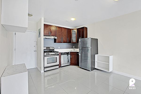 1st image of 417 Gates Ave APT 3F