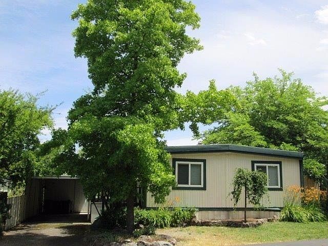 1st image of 321 Clay St Spc E
