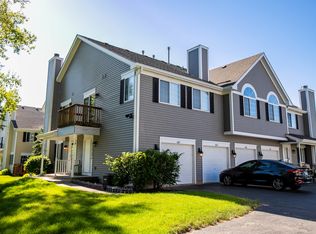 667 Silver Creek Rd UNIT D, Woodstock, IL 60098