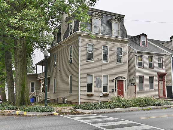 2nd image of 1800 N 3rd St #A