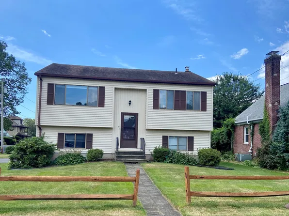 25 Wallace Street, Shelton, CT 06484