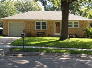 4112 S 20th St, Lincoln, NE 68502