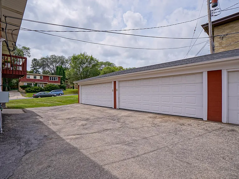 410 Berwyn Dr #2 — Photo 10