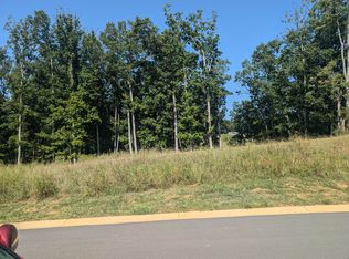 245 Ridgeline Ct, Morristown, TN 37814