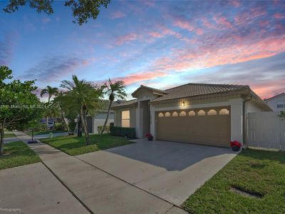 18330 NW 8th St, Pembroke Pines, FL, 33029